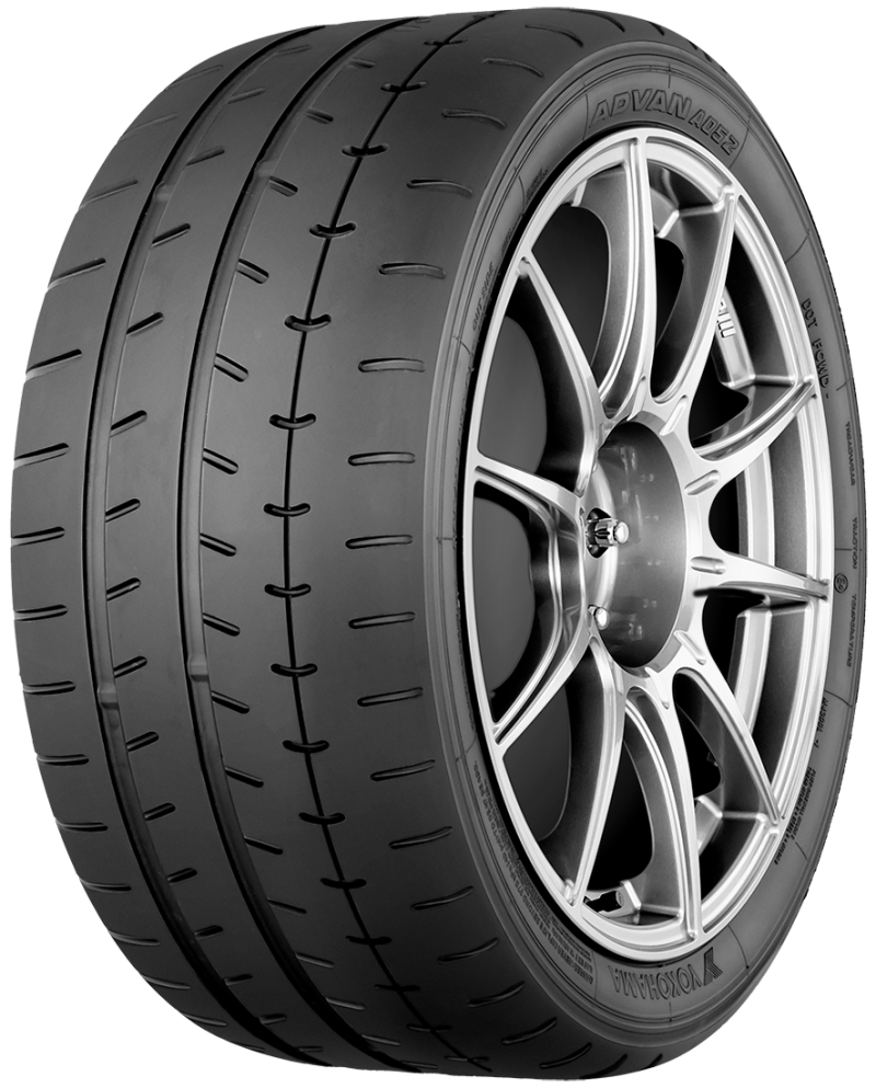 Yokohama Advan A052 Tire - 315/30R18 98Y