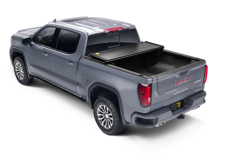 UnderCover 2024 Toyota Tacoma 5ft Triad Bed Cover