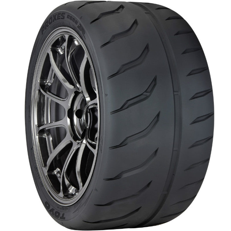 Toyo Proxes R888R Tire - 305/35ZR20 104Y