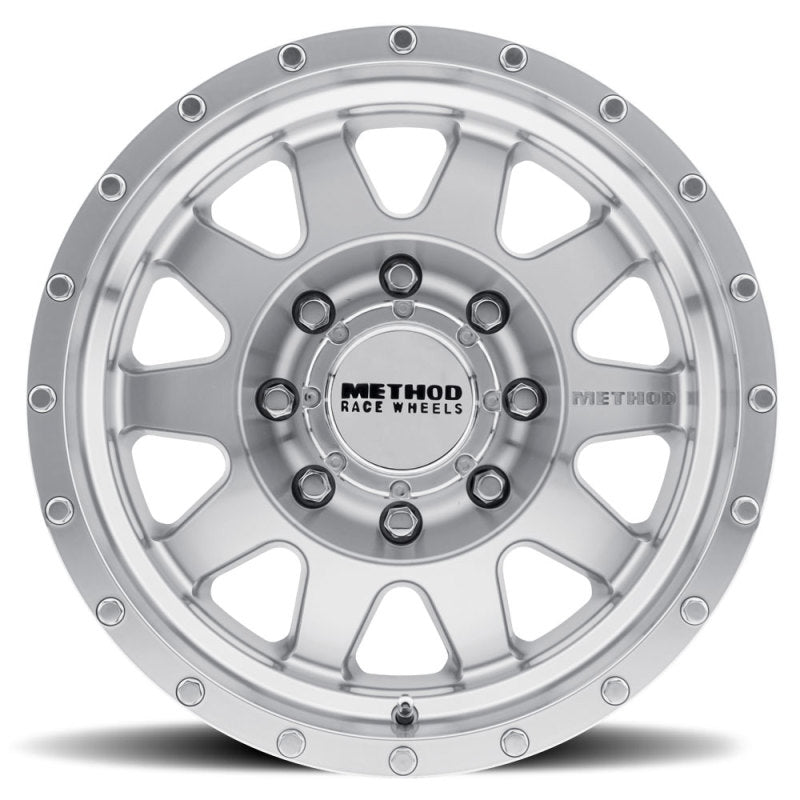 Method MR301 The Standard 18x9 +18mm Offset 8x170 130.81mm CB Machined/Clear Coat Wheel