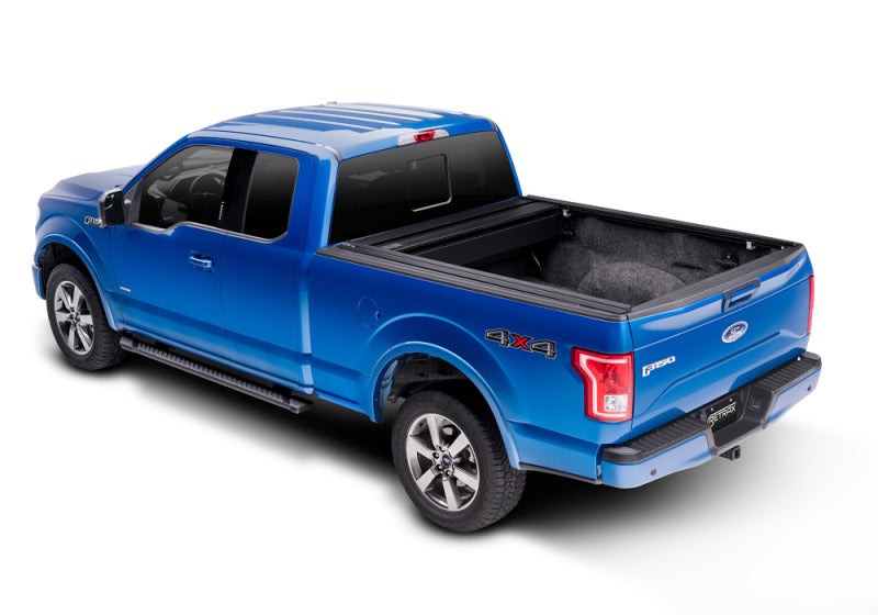 Retrax 15-up F-150 Super Crew &amp; Super Cab (No Stake Pkt Cutout) 5.5ft Bed RetraxONE MX