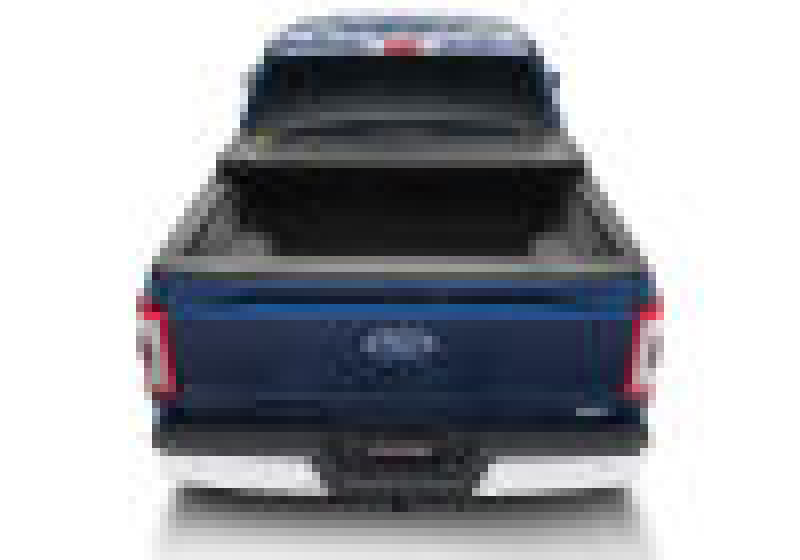 UnderCover 04-21 Ford F-150 5.5ft Triad Bed Cover